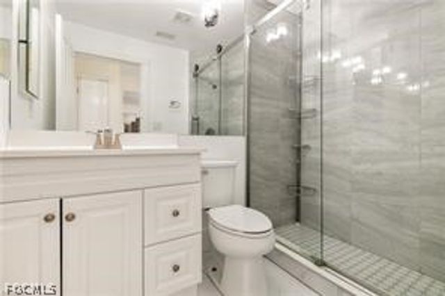 905 SE 27th TER, Cape Coral, FL 33904