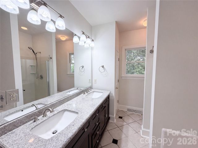 7906 Elphin Court, Charlotte, NC 28270