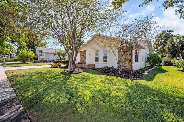 2938 MACALPIN DRIVE W, Palm Harbor, FL 34684