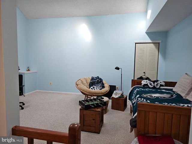 736 CHANTICLEER, Cherry Hill, NJ 08003