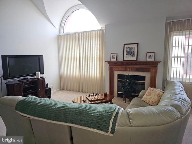 736 CHANTICLEER, Cherry Hill, NJ 08003