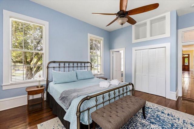 1427 Winnie Street, Galveston, TX 77550