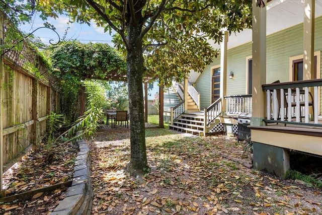 1427 Winnie Street, Galveston, TX 77550