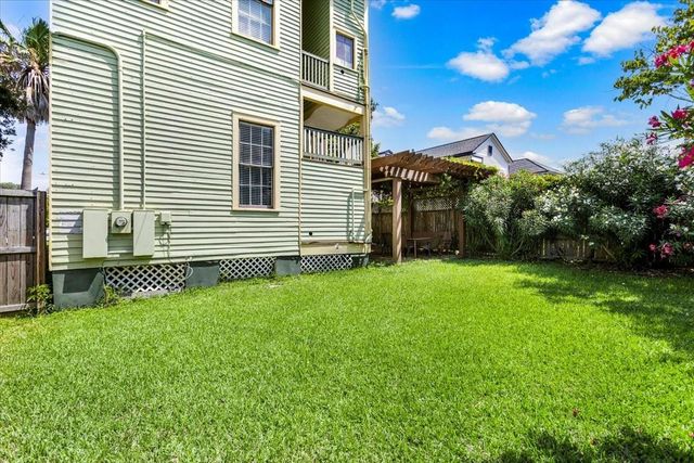 1427 Winnie Street, Galveston, TX 77550