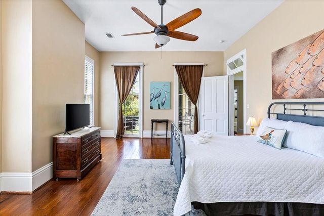 1427 Winnie Street, Galveston, TX 77550