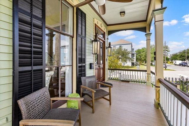 1427 Winnie Street, Galveston, TX 77550