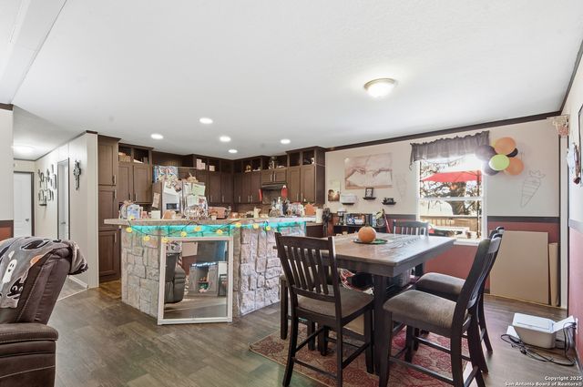 102 County Road 479, Castroville, TX 78009