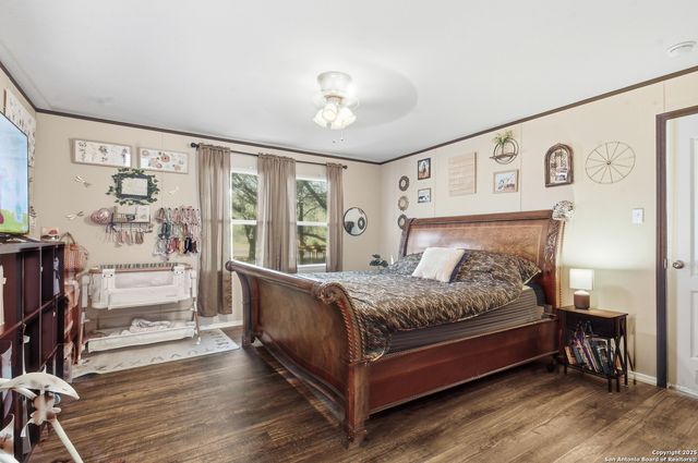 102 County Road 479, Castroville, TX 78009