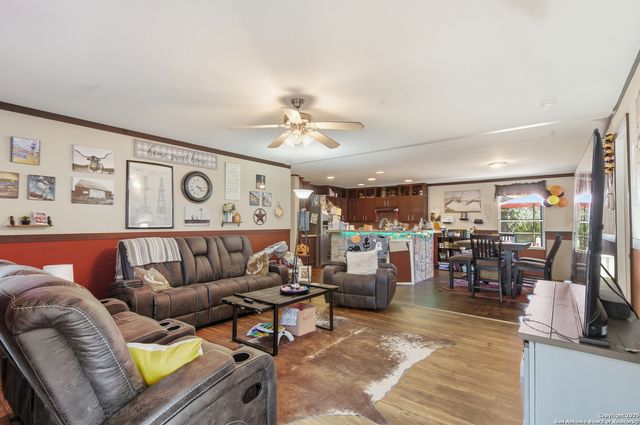 102 County Road 479, Castroville, TX 78009