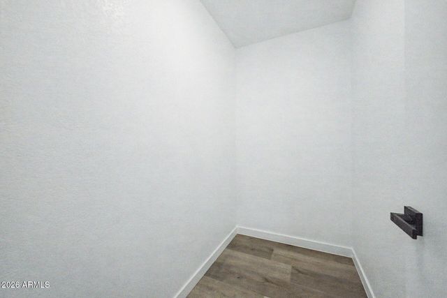 2577 E SWEETWATER Avenue, Phoenix, AZ 85032