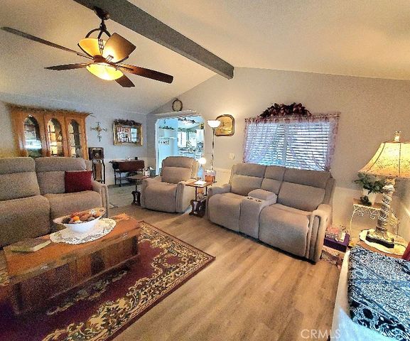 9161 Santa Fe Ave E 22, Hesperia, CA 92345