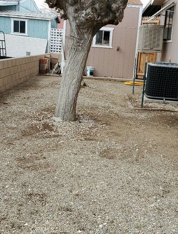 9161 Santa Fe Ave E 22, Hesperia, CA 92345