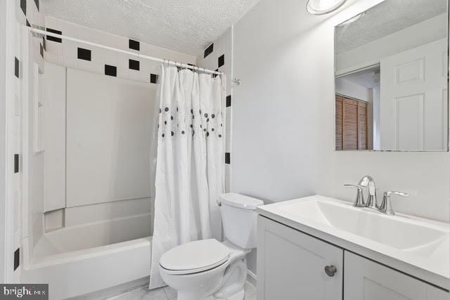 739 BRETHOUR CT, Sterling, VA 20164