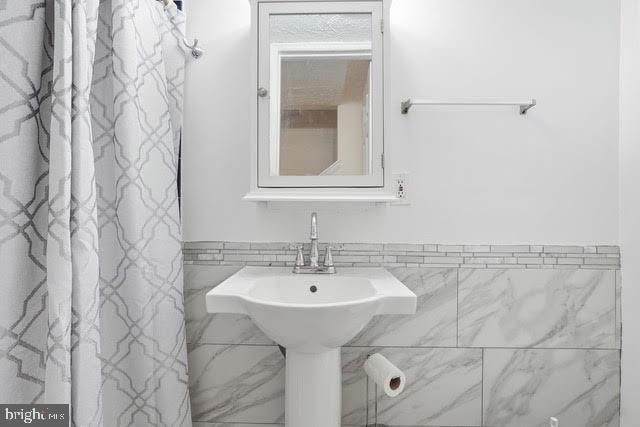 739 BRETHOUR CT, Sterling, VA 20164