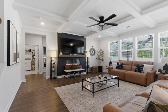 904 Carnation Dr, Smyrna, TN 37167