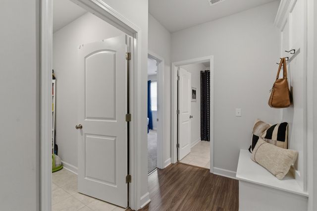 904 Carnation Dr, Smyrna, TN 37167
