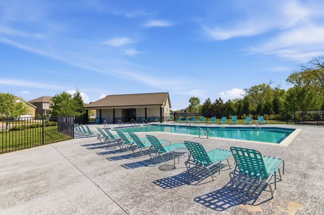 904 Carnation Dr, Smyrna, TN 37167