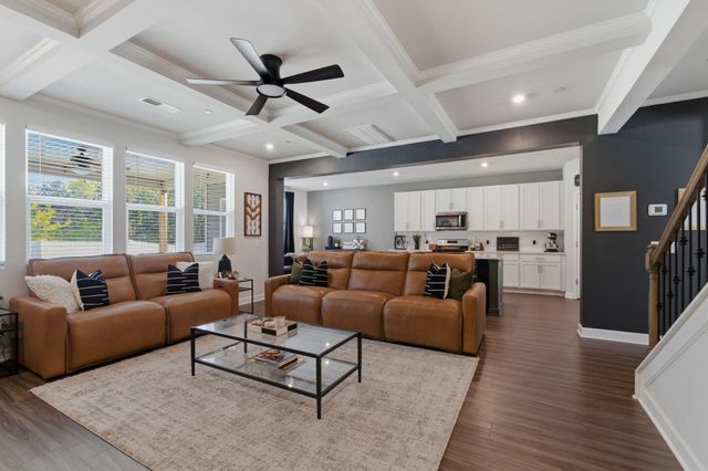 904 Carnation Dr, Smyrna, TN 37167