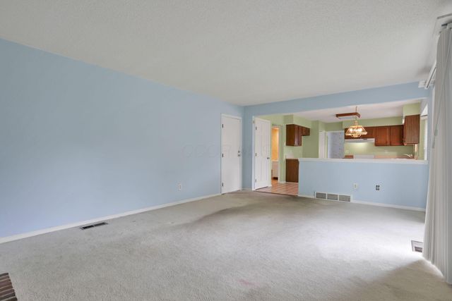 7141 Sweeny Court, Dublin, OH 43017