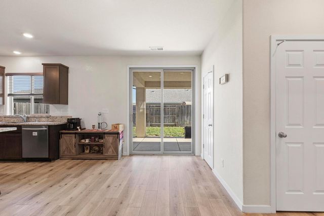 5653 Harcrest Dr, Marysville, CA 95901