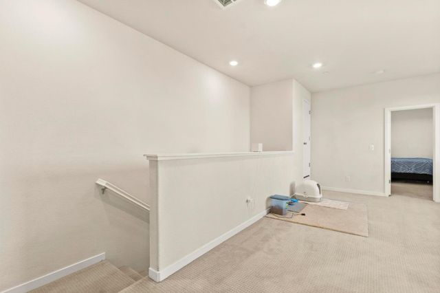 5653 Harcrest Dr, Marysville, CA 95901