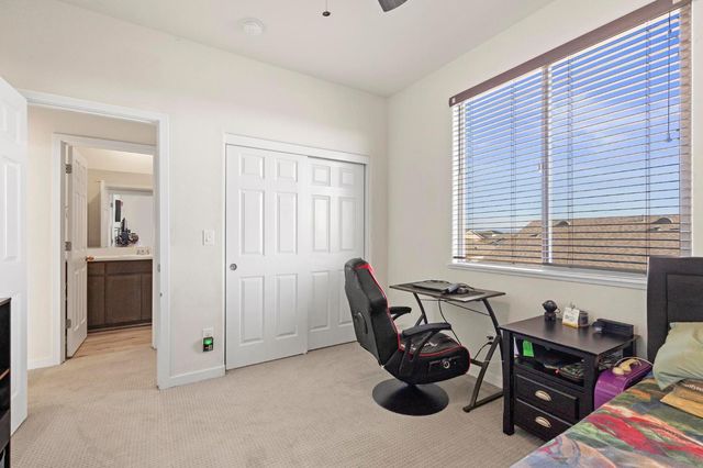 5653 Harcrest Dr, Marysville, CA 95901