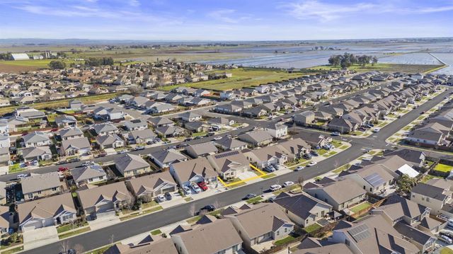 5653 Harcrest Dr, Marysville, CA 95901