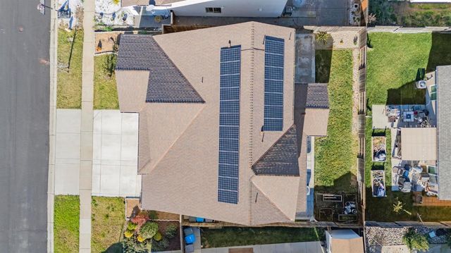 5653 Harcrest Dr, Marysville, CA 95901