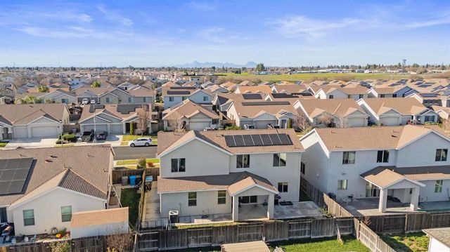 5653 Harcrest Dr, Marysville, CA 95901