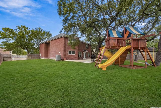 106 CHRISTEN CT, Boerne, TX 78006