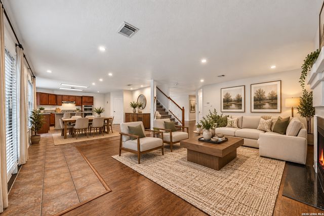 106 CHRISTEN CT, Boerne, TX 78006