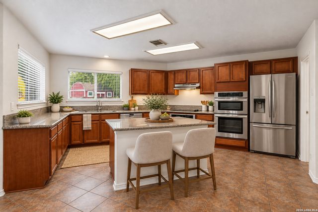 106 CHRISTEN CT, Boerne, TX 78006