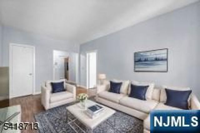 250 Clendenny Avenue 4, Jersey City, NJ 07304