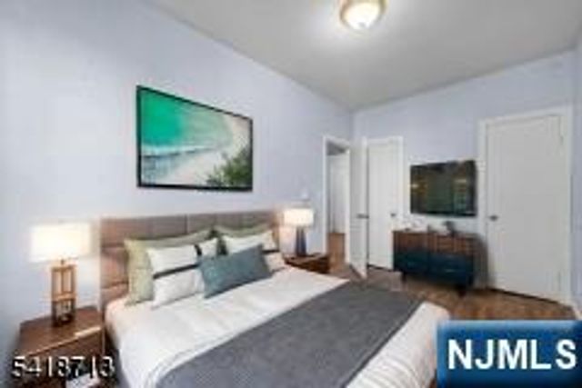 250 Clendenny Avenue 4, Jersey City, NJ 07304