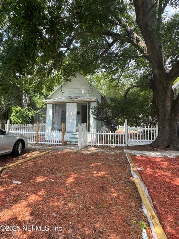 950 SPEARING Street, Jacksonville, FL 32206