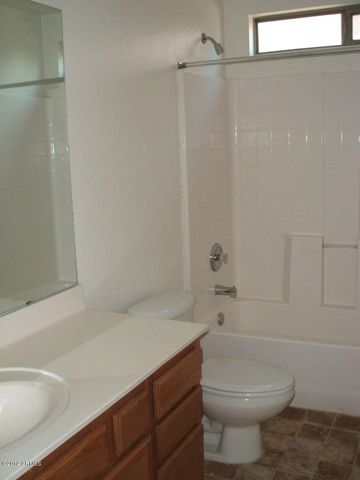 9428 S 35th Glen, Laveen, AZ 85339