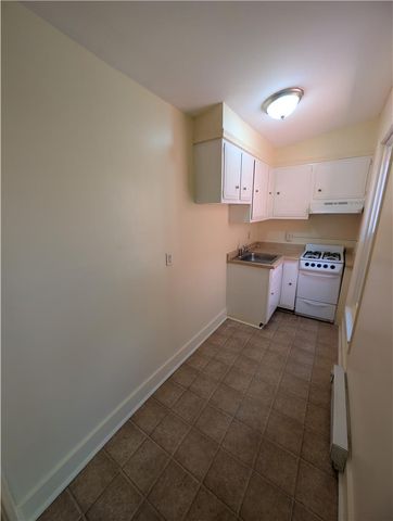 635 Linden Street Apt 2, Bethlehem City, PA 18018