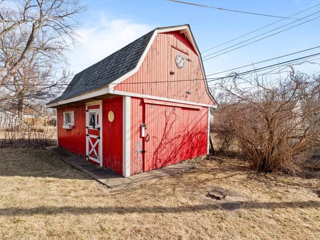 4816 44th Avenue, Moline, IL 61265