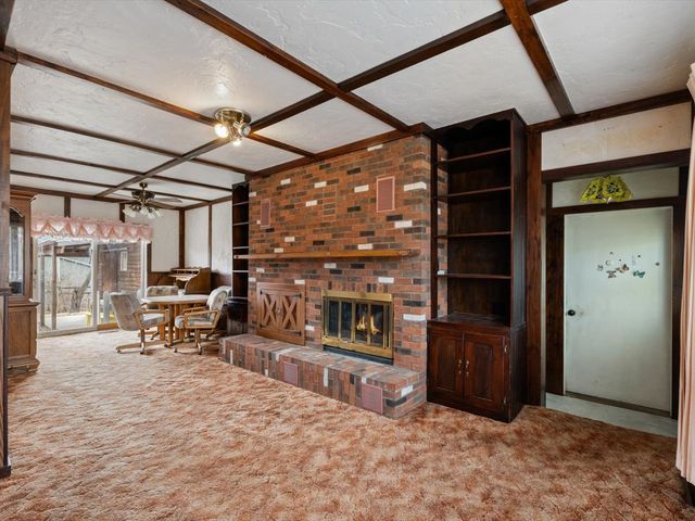 4816 44th Avenue, Moline, IL 61265