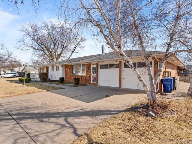 4816 44th Avenue, Moline, IL 61265