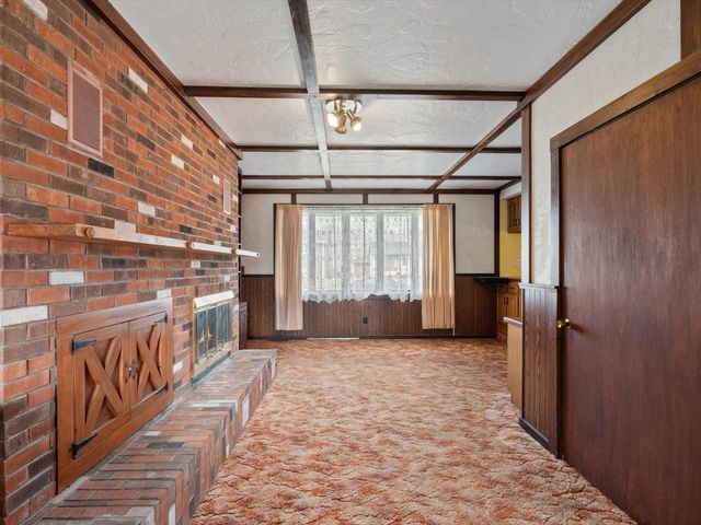 4816 44th Avenue, Moline, IL 61265