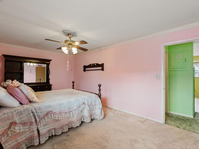 4816 44th Avenue, Moline, IL 61265