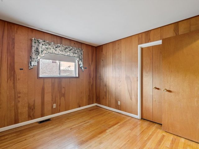 4816 44th Avenue, Moline, IL 61265