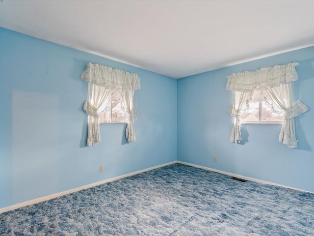 4816 44th Avenue, Moline, IL 61265