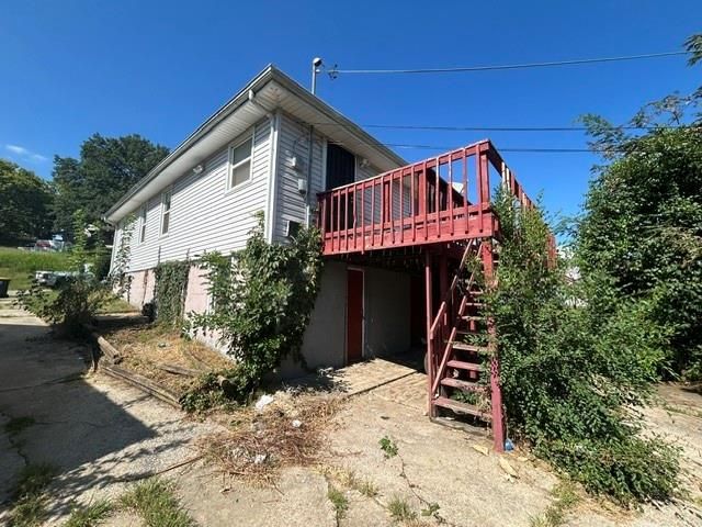 3621 E 46TH Terrace, Kansas City, MO 64130