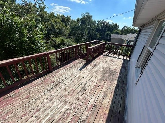 3621 E 46TH Terrace, Kansas City, MO 64130
