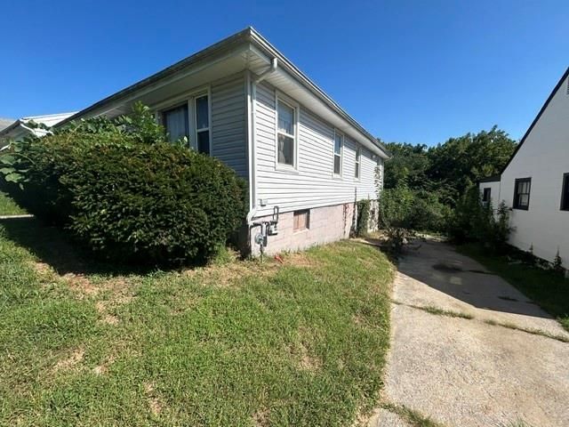 3621 E 46TH Terrace, Kansas City, MO 64130