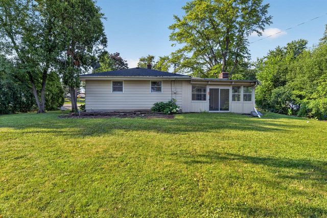 N56W29354 County Road K, Hartland, WI 53029