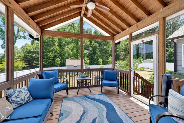 2215 Copper Pond Way, Fuquay Varina, NC 27526
