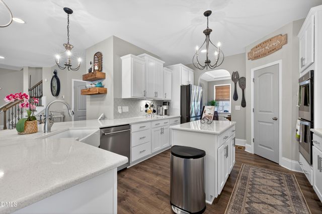 2215 Copper Pond Way, Fuquay Varina, NC 27526